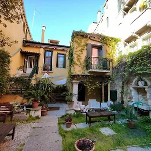 Alojamento de Acomodação e Pequeno-almoço Naturalmente, Veneza