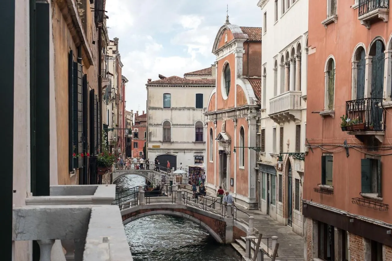 Bed & Breakfast B&B Ca Del Poeta Venice
