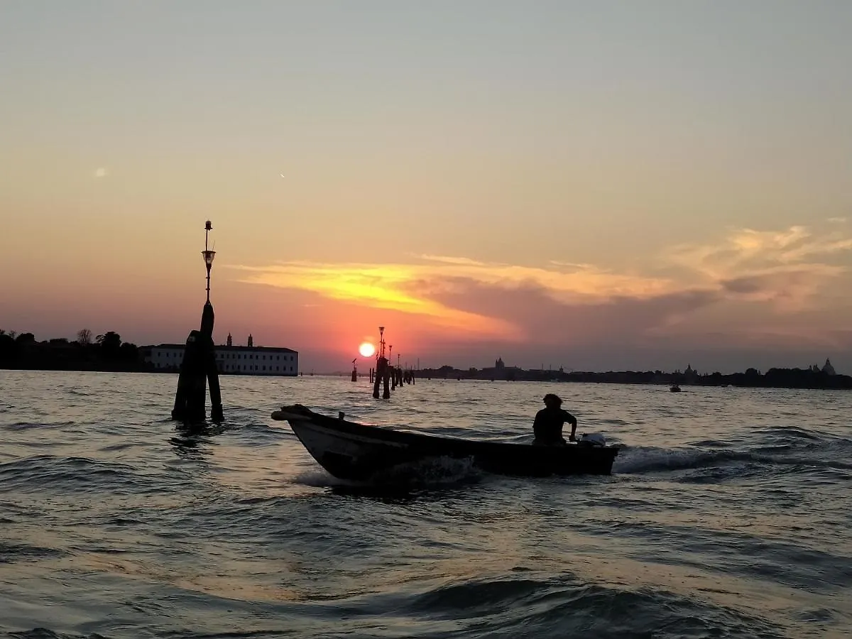 B&B Ca Del Poeta Venice Italy